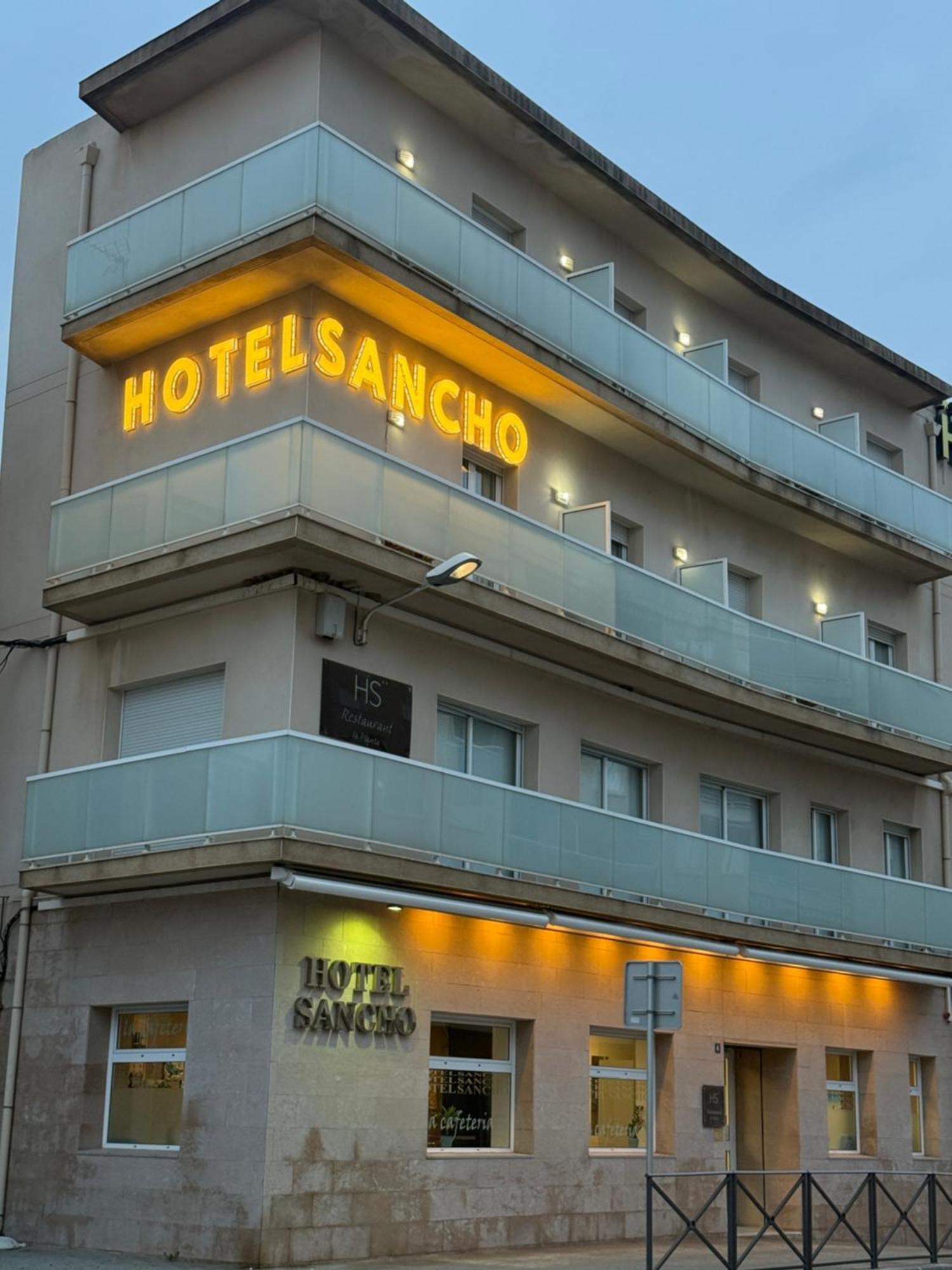 Hotel Sancho Hospitalet De L'Infant Εξωτερικό φωτογραφία